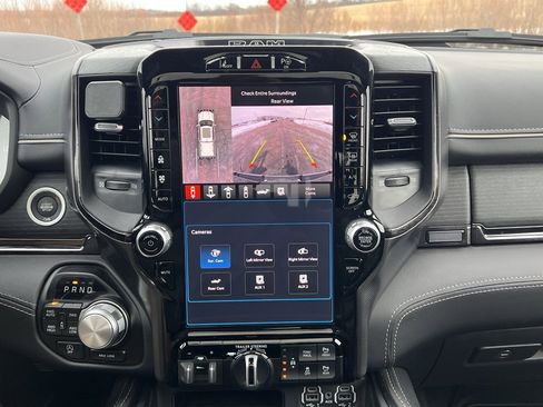 Used 2024 RAM 1500 Limited image 32