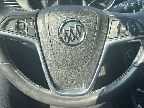 Used 2020 Buick Encore Preferred FWD image 12