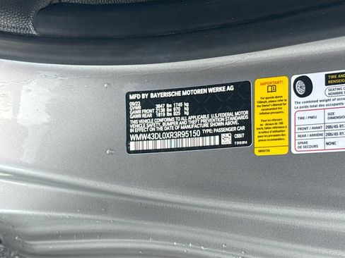 Used 2024 MINI Cooper S w/ Signature Upholstery Package FWD image 33