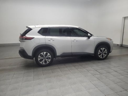Used 2021 Nissan Rogue SV FWD image 10
