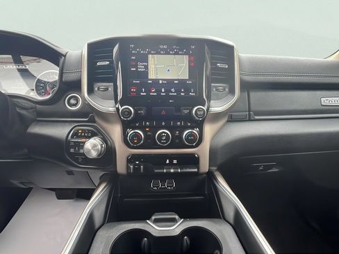 Used 2019 RAM 1500 Laramie image 10