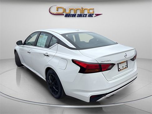 Used 2020 Nissan Altima 2.5 S image 2