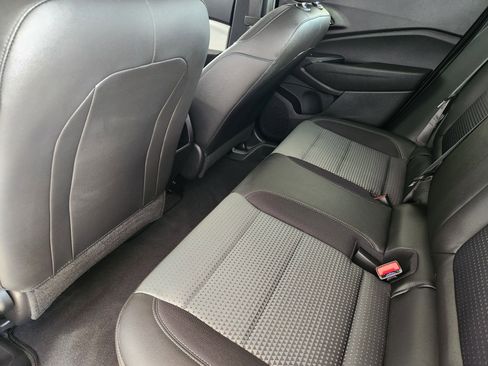 Certified 2026 Chevrolet Trax LT w/ Driver Confidence Package FWD image 31