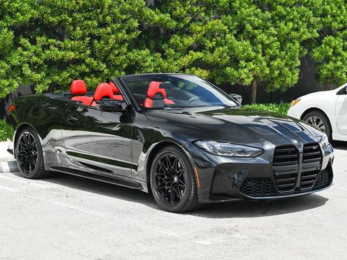 Used 2024 BMW M4 xDrive Competition w/ Executive Package AWD/4WD image 3