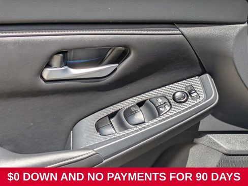 Used 2025 Nissan Sentra SV FWD image 13