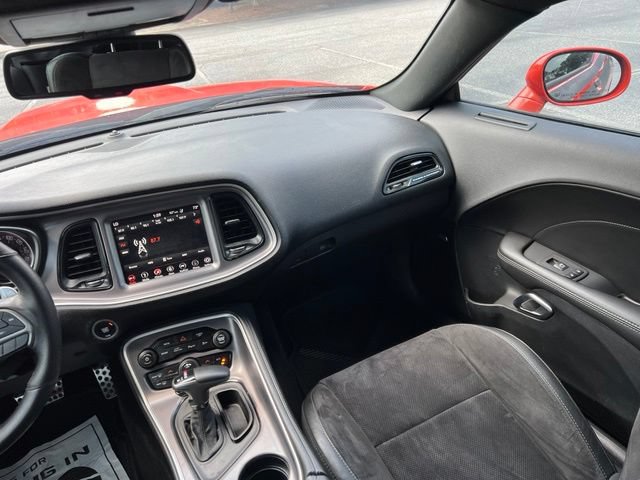 Used 2019 Dodge Challenger GT w/ Plus Package RWD image 18