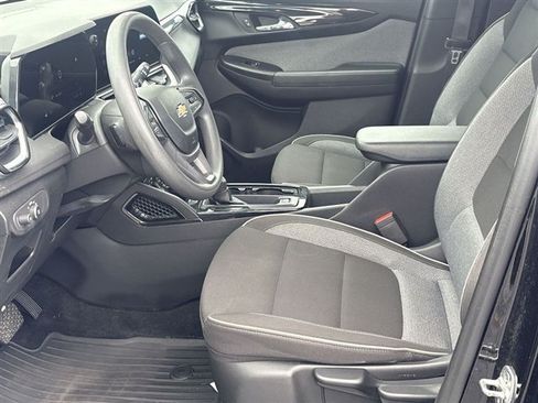 Certified 2024 Chevrolet TrailBlazer LS w/ LS Convenience Package FWD image 18