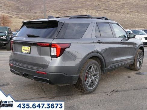 New 2026 Ford Explorer ST-Line w/ ST-Line Street Pack image 29