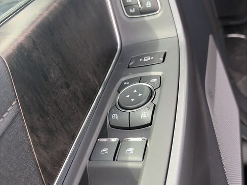 New 2026 Ford F250 Lariat w/ Black Appearance Package AWD/4WD image 19