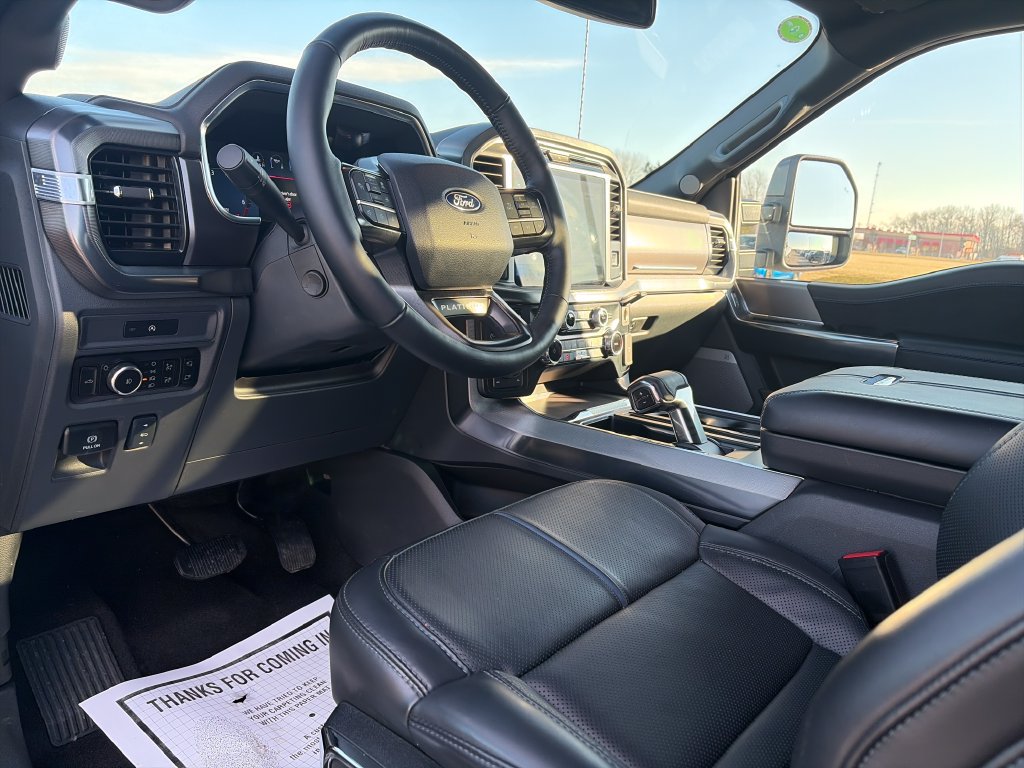 Used 2025 Ford F150 Platinum AWD/4WD image 19
