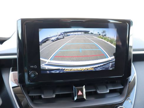Used 2024 Toyota Corolla LE FWD image 24