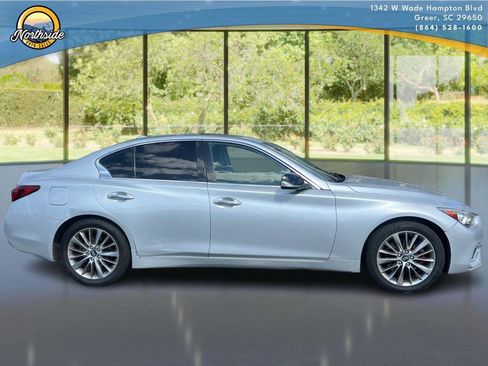 Used 2018 INFINITI Q50 Luxe w/ Essential Package (3.0T Luxe) AWD/4WD image 11