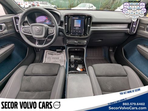 Certified 2023 Volvo C40 P8 Recharge Ultimate image 18