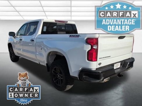 Used 2023 Chevrolet Silverado 1500 LT Trail Boss w/ Convenience Package II image 2