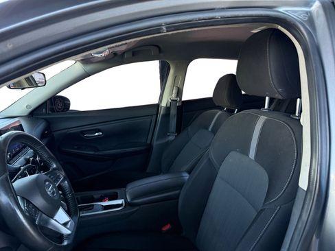 Used 2021 Nissan Sentra SV FWD image 10