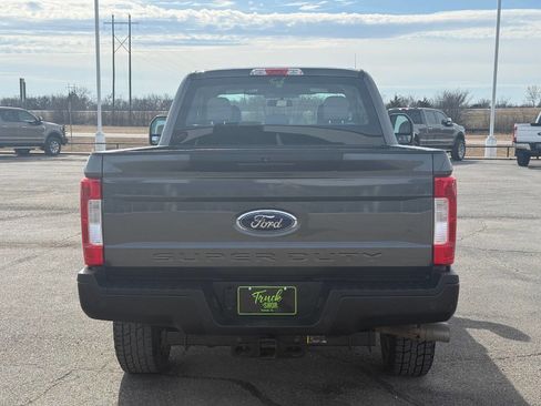 Used 2018 Ford F250 XL image 6