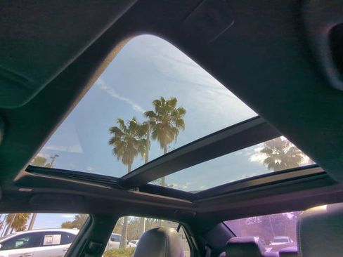 Used 2020 Chrysler 300 S image 22