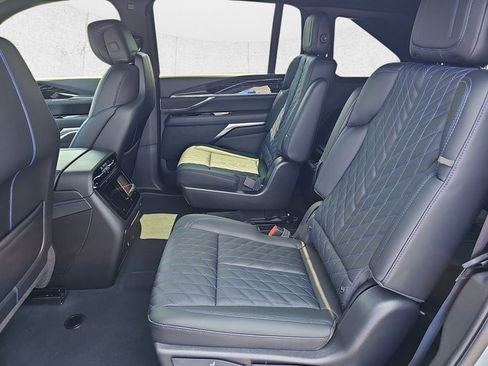 New 2026 Cadillac Escalade IQ Sport 1 w/ LPO, ONYX Package image 16