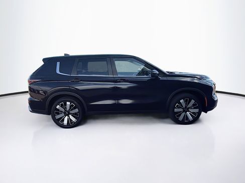 Used 2025 Mitsubishi Outlander SE AWD/4WD image 10