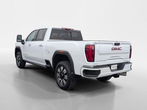 New 2026 GMC Sierra 2500 Denali w/ Denali Reserve Package image 4