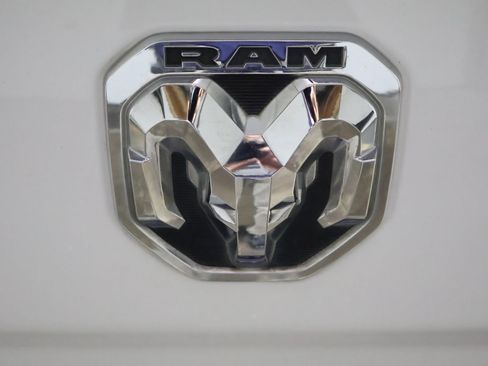 Used 2020 RAM 2500 Laramie AWD/4WD image 10