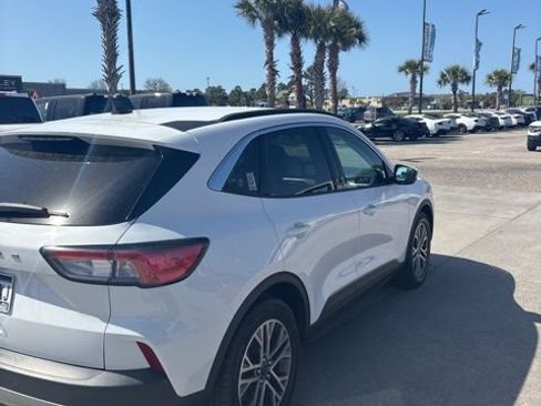 Used 2021 Ford Escape SEL w/ Technology Package image 3