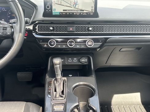 Used 2023 Honda Civic Touring image 30