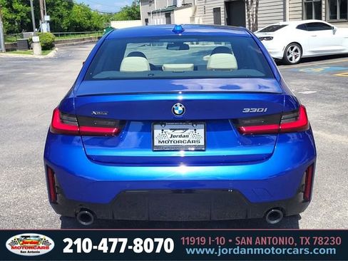 Used 2026 BMW 330i xDrive Sedan AWD/4WD image 4