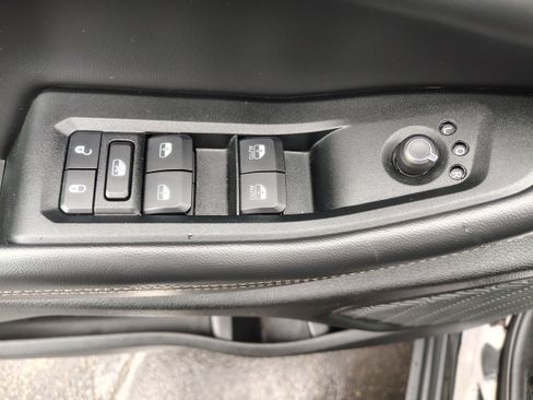 Certified 2024 Jeep Grand Cherokee L Altitude AWD/4WD image 21