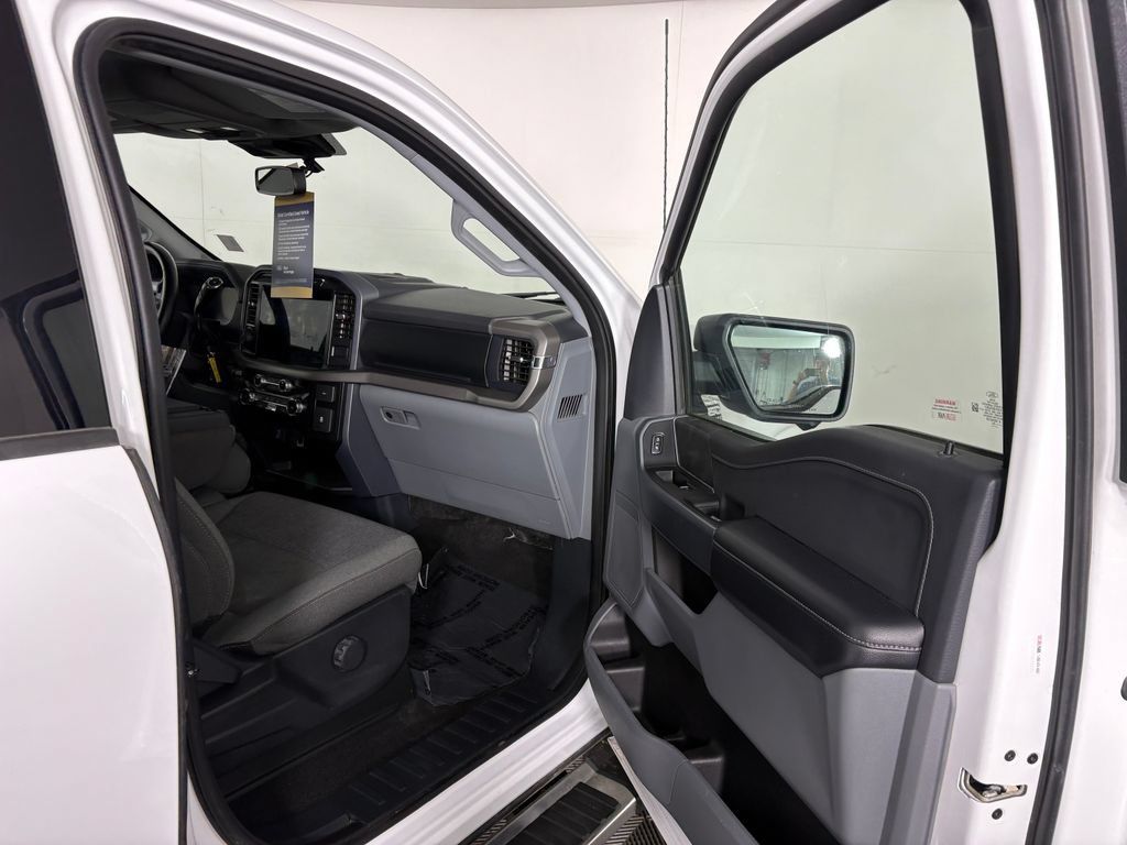 Certified 2024 Ford F150 XLT w/ Tow/Haul Package AWD/4WD image 31