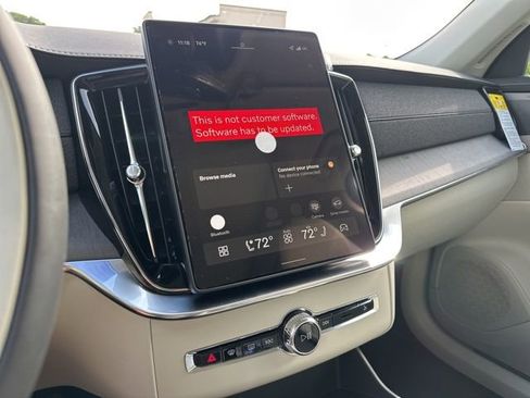 New 2026 Volvo XC90 B6 Ultra w/ Protection Package image 15