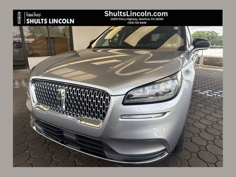 Used 2022 Lincoln Corsair AWD w/ Premium Package image 1
