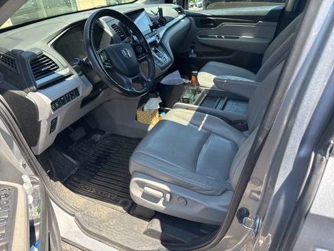Used 2018 Honda Odyssey EX-L image 8