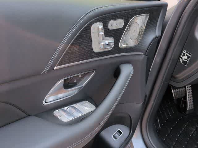 New 2026 Mercedes-Benz GLE 53 AMG 4MATIC Coupe image 16