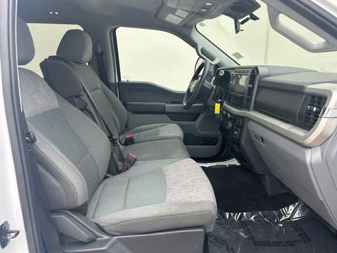 Used 2024 Ford F250 XLT AWD/4WD image 9