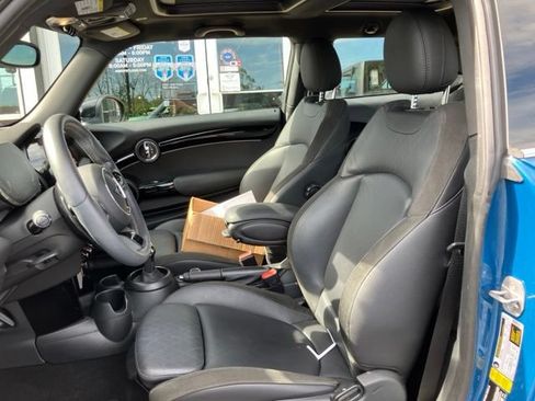 Used 2024 MINI Cooper S FWD image 2