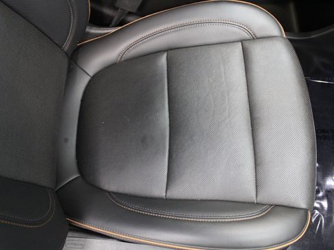 Used 2023 GMC Acadia AT4 image 38