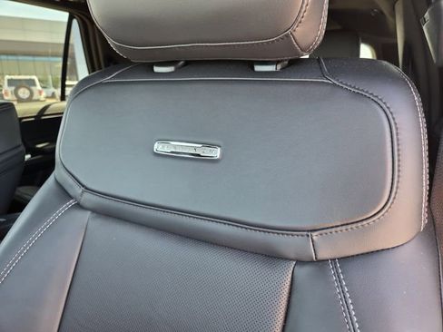 New 2025 Ford Expedition Platinum w/ Stealth Performance Package image 13