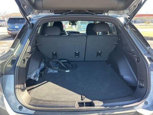 New 2026 Chevrolet Equinox EV LT image 29