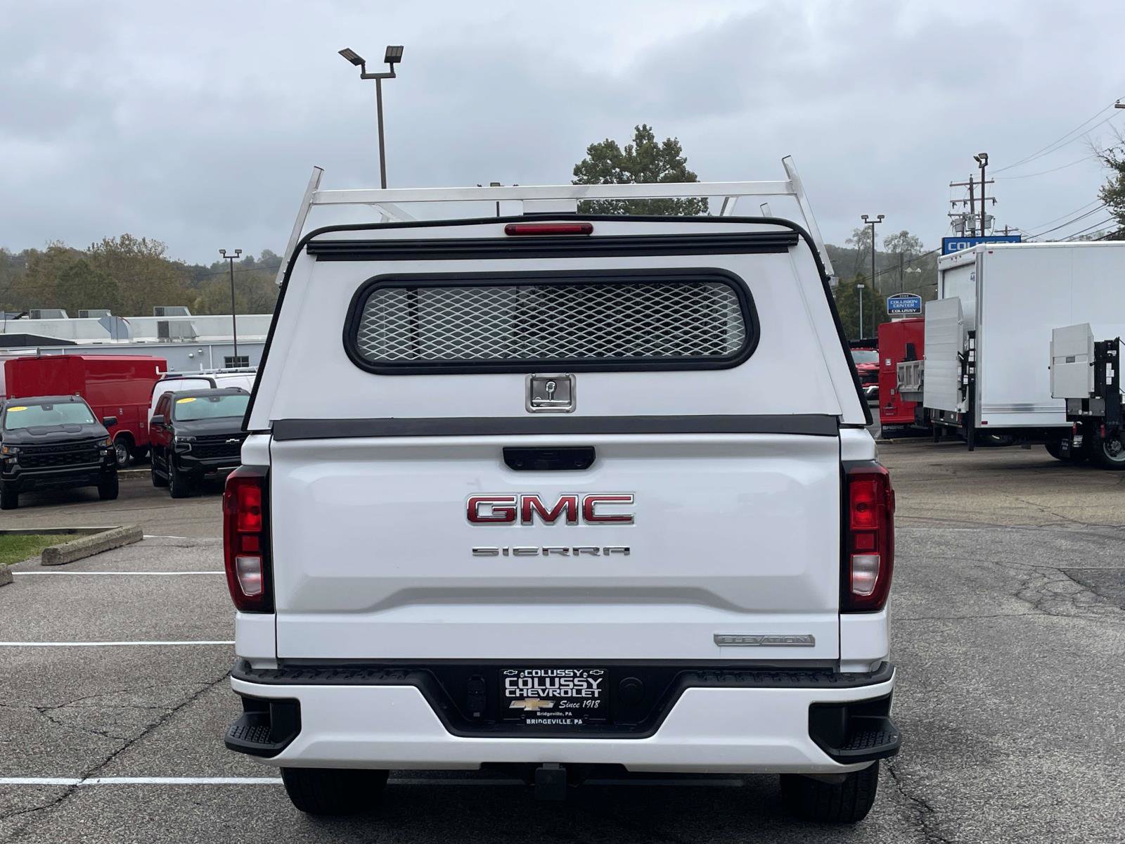 Certified 2025 GMC Sierra 1500 Elevation AWD/4WD image 4