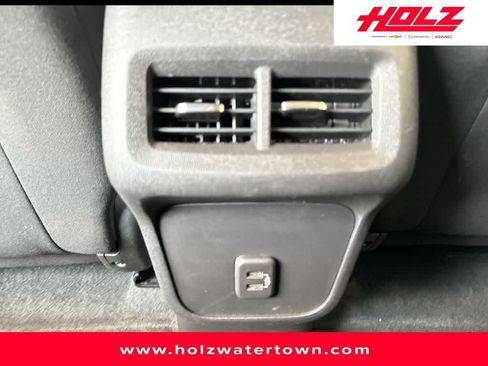 Certified 2024 Chevrolet Equinox LT AWD/4WD image 27