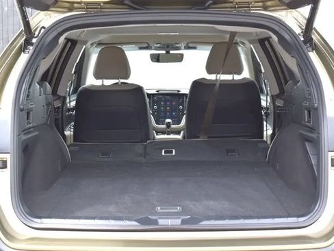 Used 2023 Subaru Outback Limited AWD/4WD image 31