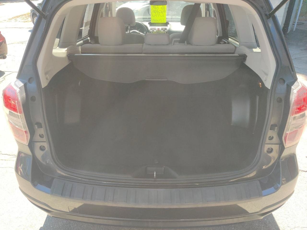 Used 2016 Subaru Forester 2.5i Premium w/ All-Weather Package AWD/4WD image 15