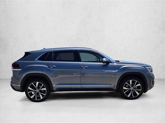 Used 2024 Volkswagen Atlas Cross Sport SEL Premium R-Line AWD/4WD video 4