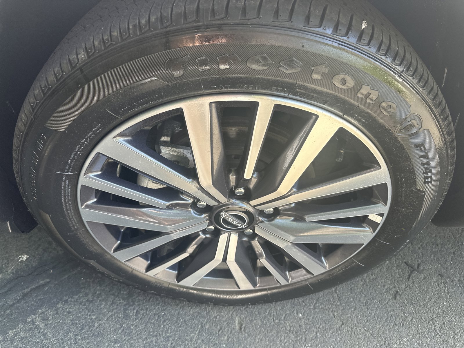 Used 2024 Nissan Kicks SR FWD image 30