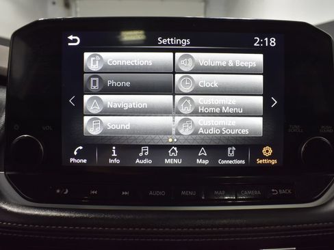 Certified 2022 Nissan Rogue Platinum w/ Head-Up Display Package FWD image 25