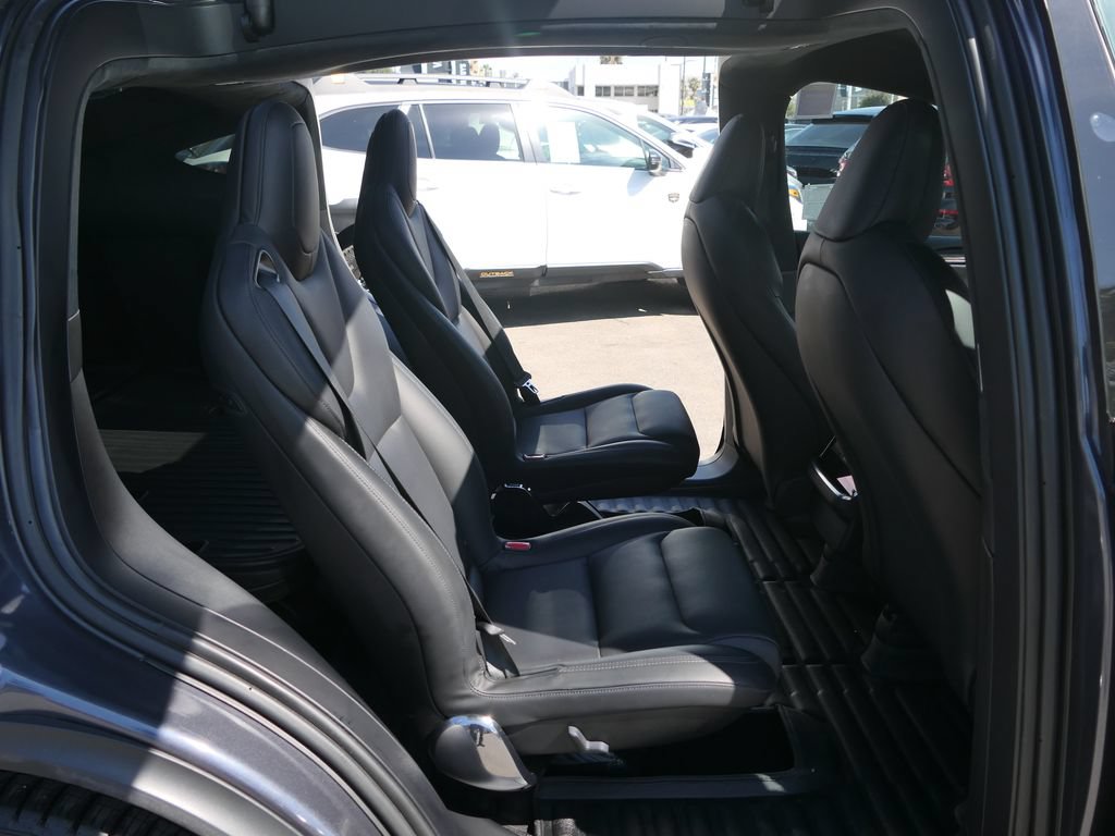Used 2023 Tesla Model X AWD/4WD image 21