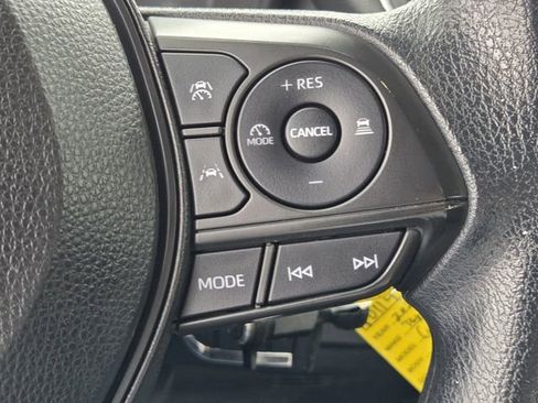 Used 2023 Toyota Corolla LE image 26