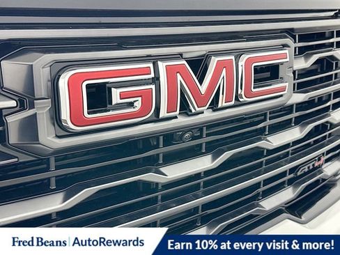 New 2025 GMC Acadia AT4 w/ Super Cruise Package image 20