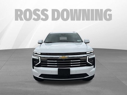 Used 2025 Chevrolet Tahoe LT AWD/4WD image 2